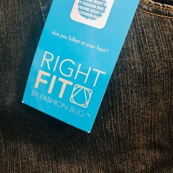 Women’s plus size LA Blues jeans - Picture 4 of 7